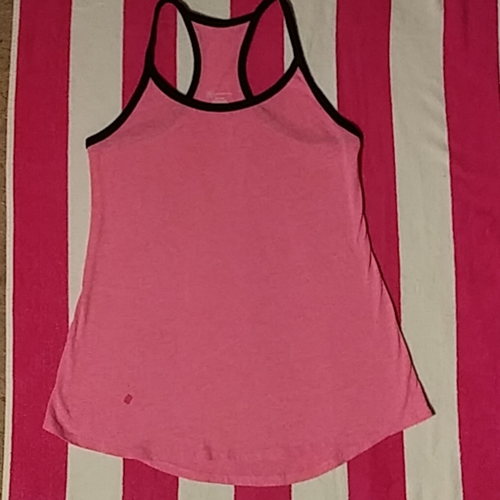 No Boundaries.  Pink tank top